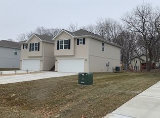 3021 N 155th Ter #3021, Basehor, KS 66007