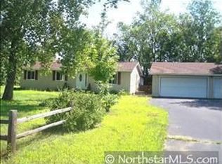 20031 Dogwood St NW, Oak Grove, MN 55011