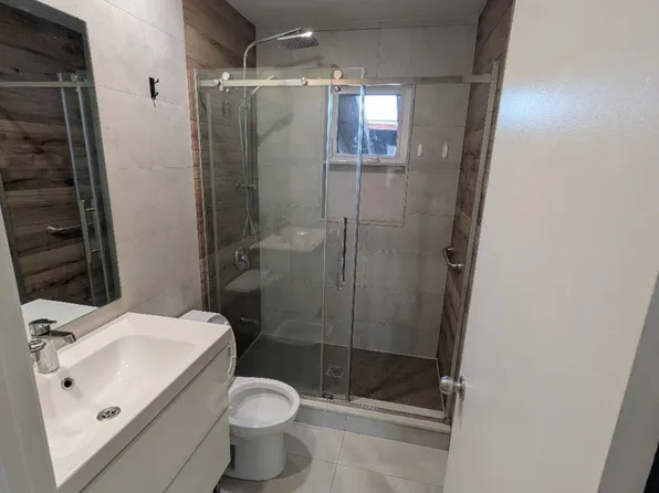 345 Centre St E, Richmond Hill, ON L4C 1B3