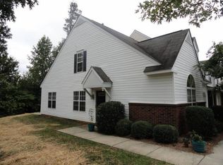 10137 University Park Ln, Charlotte, NC 28213