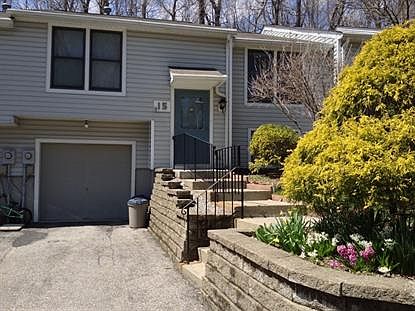 1st image of 15 Quail Ct