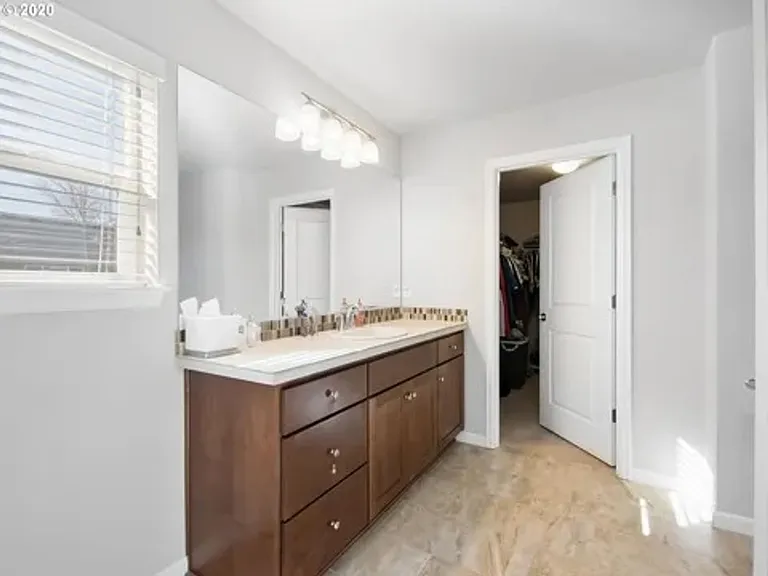 7317 N 93rd Ave — Photo 14