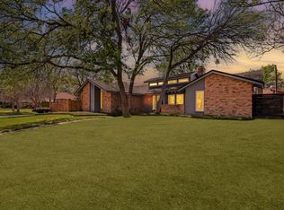 2200 Rockbrook Ct, Arlington, TX