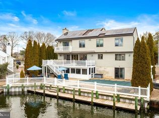 56 Moorage Ave, Bayville, NJ 08721