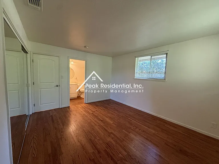 4301 Cottage Way — Photo 21