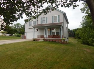 230 Chestnut Way, Linden, MI 48451