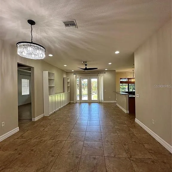 8244 Prestbury Dr — Photo 3