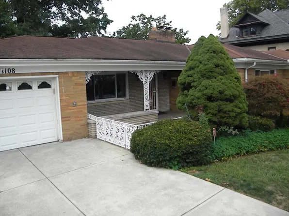 1108 Pennsylvania Ave, Irwin, PA 15642