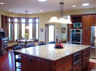 5182 Dungarvin Ln, Warriors Mark, PA 16877