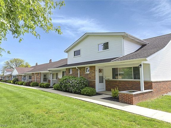 3rd image of 25345 Country Club Blvd Unit 12-11