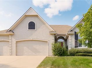 8508 W 155th St, Overland Park, KS 66223