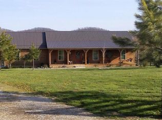 853 Old Richmond Rd N, Paint Lick, KY 40461