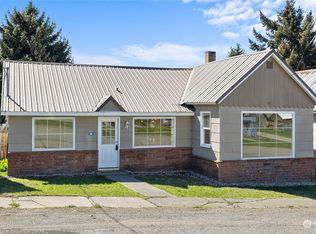 204 E Arizona Ave, Roslyn, WA 98941