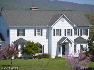 14381 Richards Run Ln, Purcellville, VA 20132