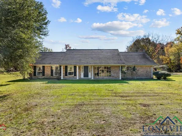 388 County Road 303, Carthage, TX 75633