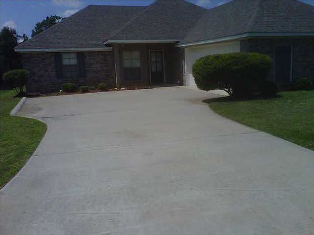 1st image of 108 Newport Dr