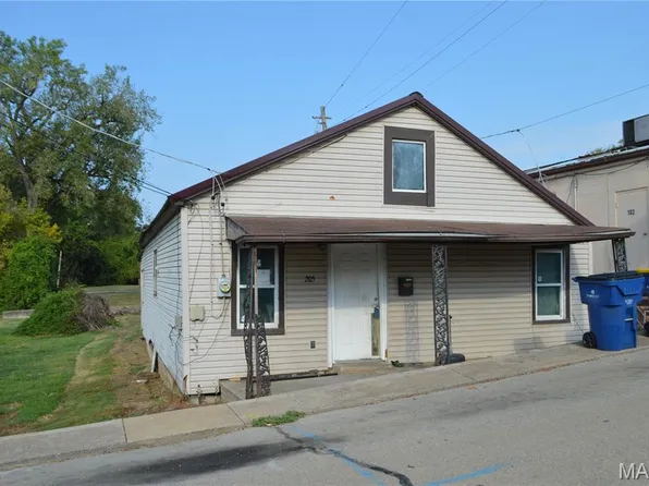 205 S Adams St, Festus, MO 63028
