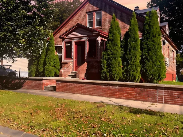 45 Stoddard Ave, Pittsfield, MA 01201