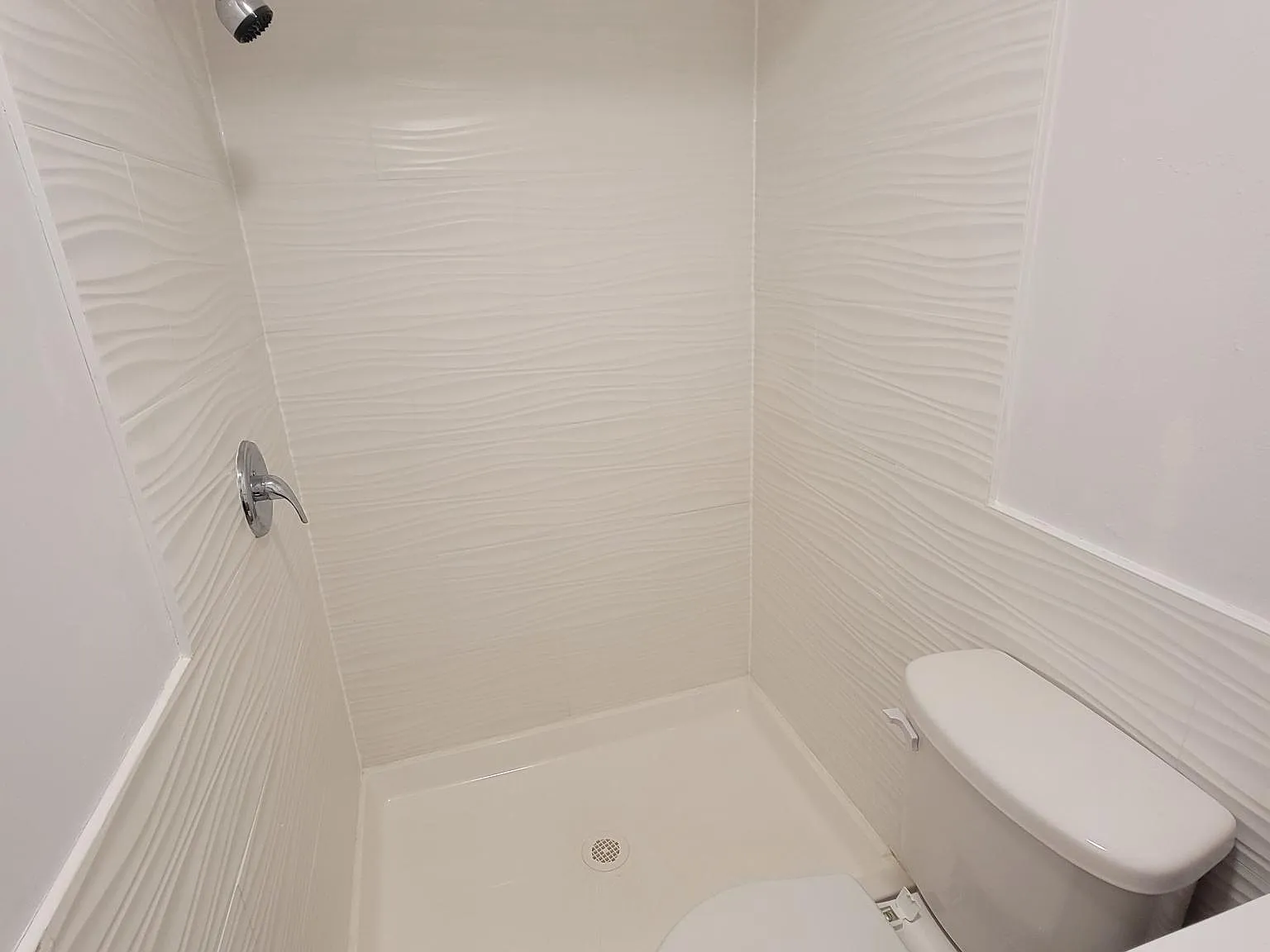 Studio, 350 sqft, $1,395 — Photo 3