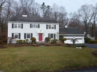 23 Rillbank Ter, West Hartford, CT 06107