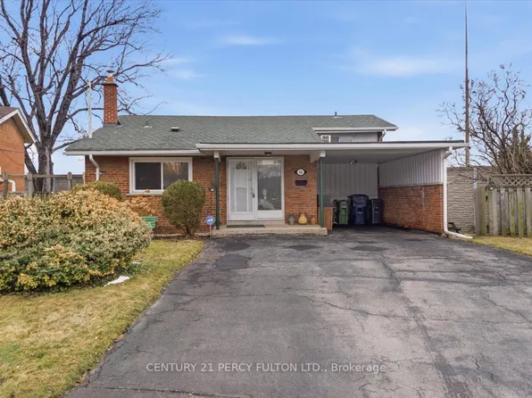 16 By Pass Ct, Toronto, ON M1T 1L1