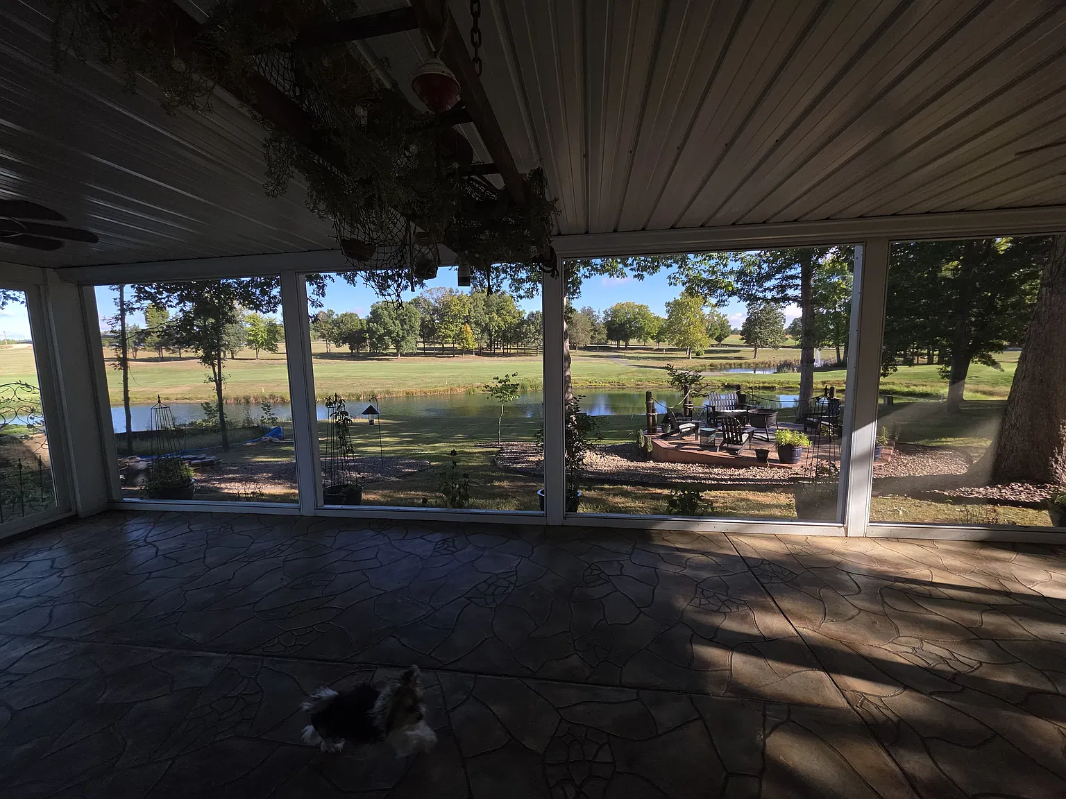 3 bed, 3.5 bath, 4284 sqft, $3,700 — Photo 4