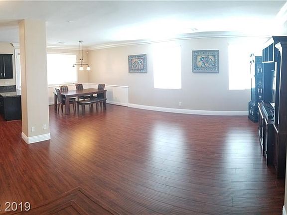 2nd image of 9652 Lightheart Ave