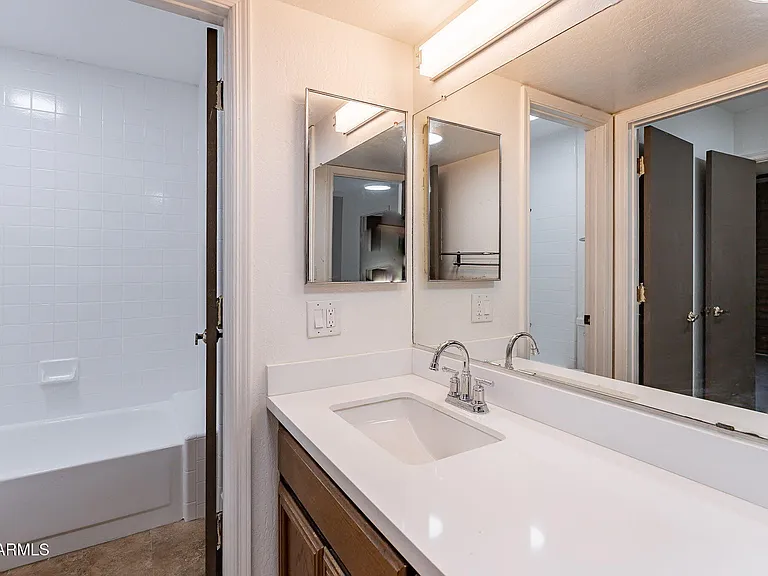 4413 E Hubbell St #86 — Photo 7