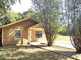 317 Armstrong St, San Marcos, TX 78666