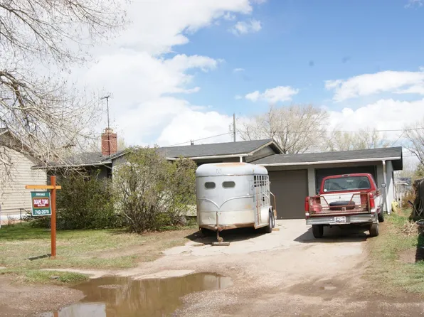 525 S Hayes St, Laramie, WY 82070