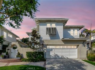 6401 Dogwood Dr, Huntington Beach, CA 92648
