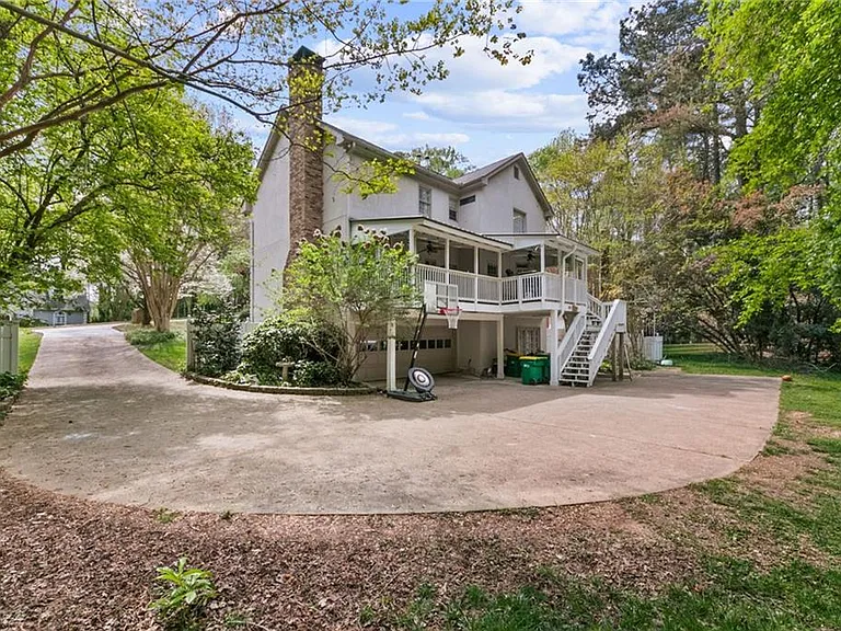 2710 Abbottswell Dr — Photo 31