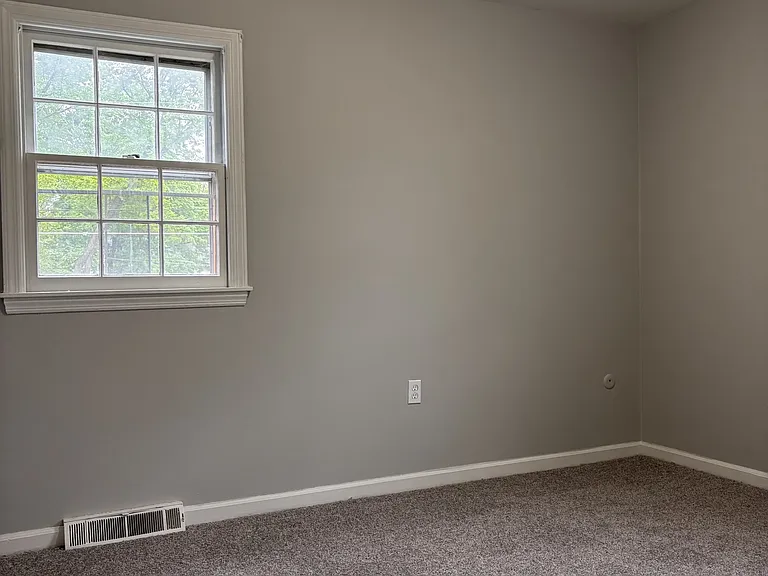 1676 Western Ave #1A — Photo 6