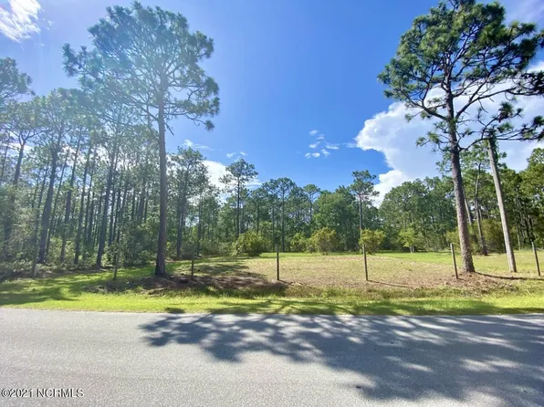 351 Catawba Rd, Southport, NC 28461