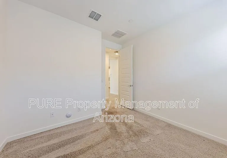 32002 N 125th Ln — Photo 24