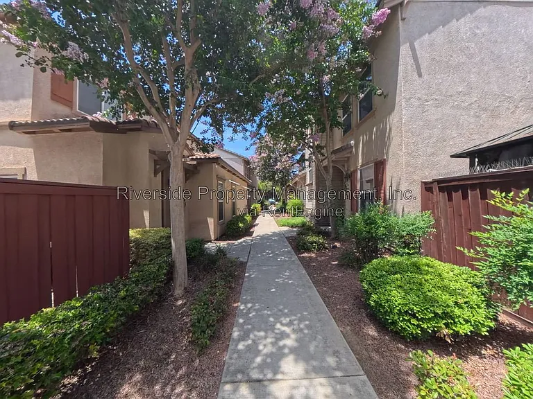 4031 Cey Ct — Photo 41