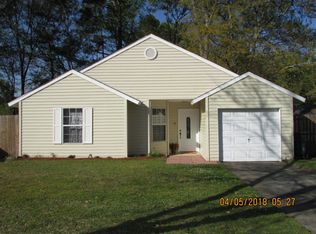 106 Tweed Ct, Summerville, SC 29486