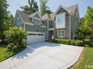 225 Danagher Ct, Holly Springs, NC 27540