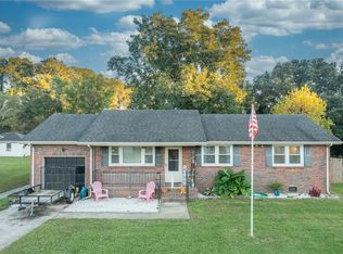 105 Rosedale Dr, Elizabeth City, NC 27909