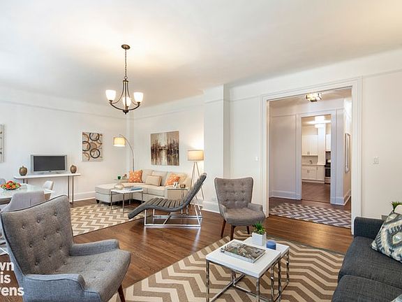 2nd image of 817 W End Ave APT 2B