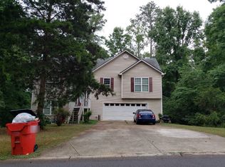 900 Oregano Ct SE, Conyers, GA 30094