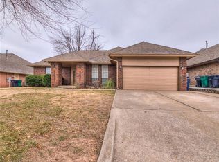 421 Tumbleweed Dr, Yukon, OK 73099