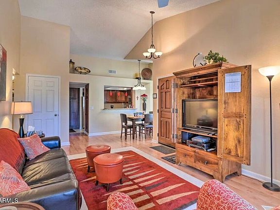 4th image of 11011 N 92nd St Unit 2077