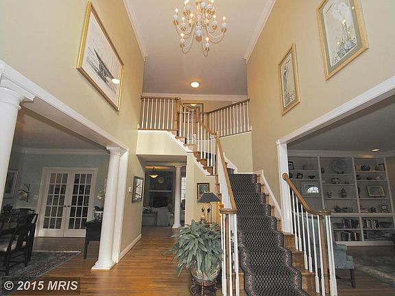 Elegant two story foyer
