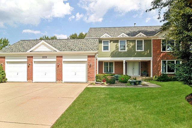 1st image of 2899 Whispering Oaks Dr
