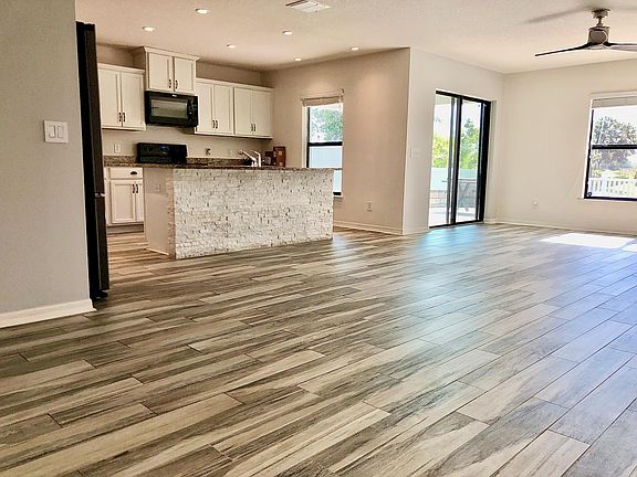 Open Kitchen/Living Area