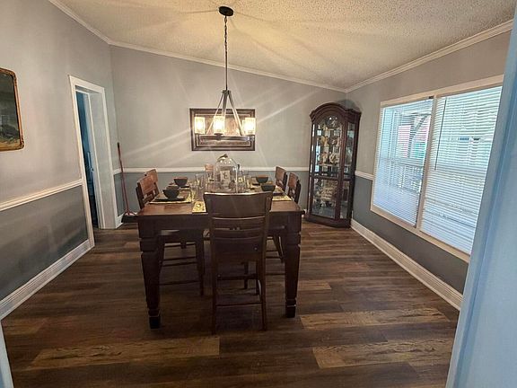 4th image of 135 Burger Rd