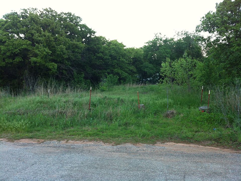 2nd image of 3422 E Noble Dr