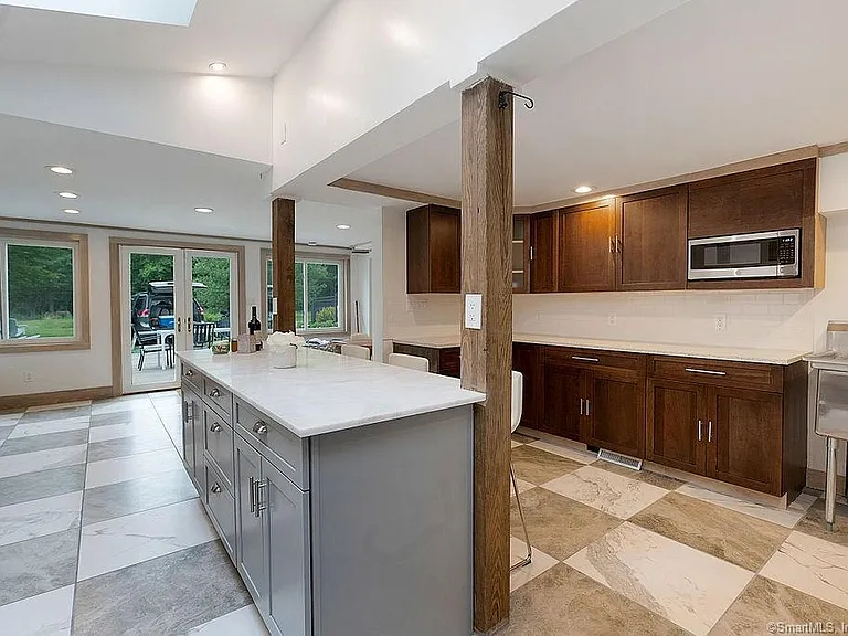 143 Melius Rd — Photo 10