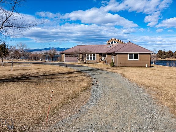 3rd image of 37 Missouri View Loop